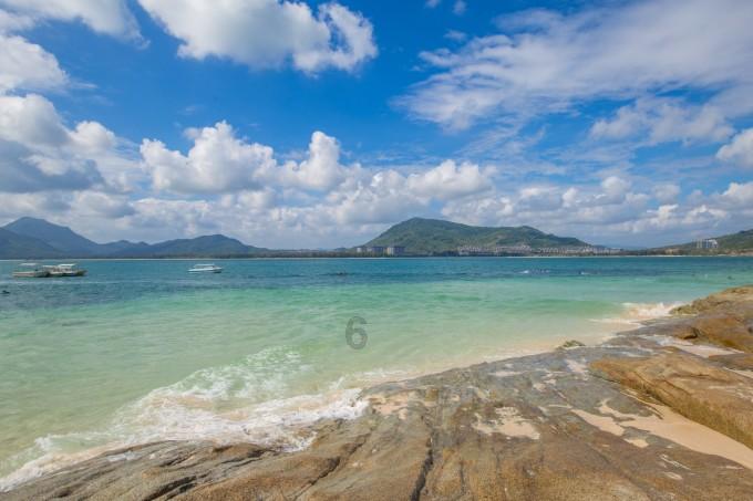 张坤最新在管规模655亿 较高峰期缩水过半