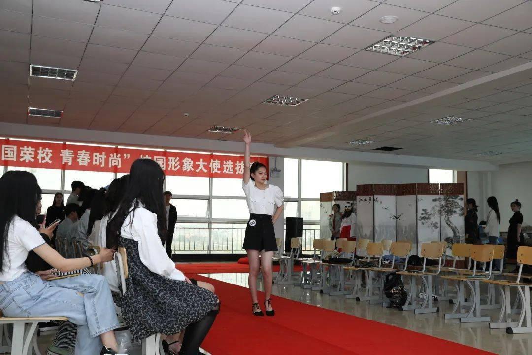 新疆空管局积极保障阿勒泰地区暴雪应急救援飞行任务