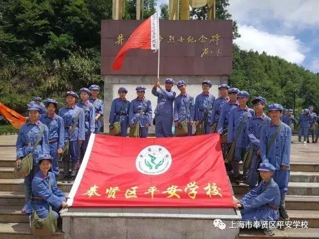 一块木料长12米宽三米把它锯成最大的正方形正方形的边长是多少米可以锯成这样？游戏画面