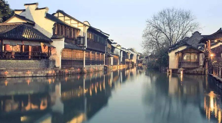 中国铁塔早盘涨超5% 机构预计今年收入同比增速有望回升
