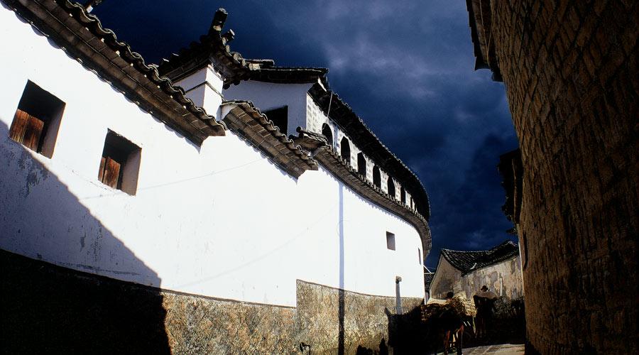 泰康:长寿时代康养领域前景广阔,拥抱新寿险,支持行业高质量发展转型