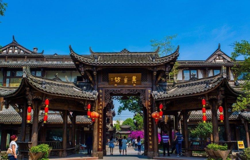 明朝大清官海瑞听闻恶官来搜刮钱财，心生一计，整得恶官绕道而行
