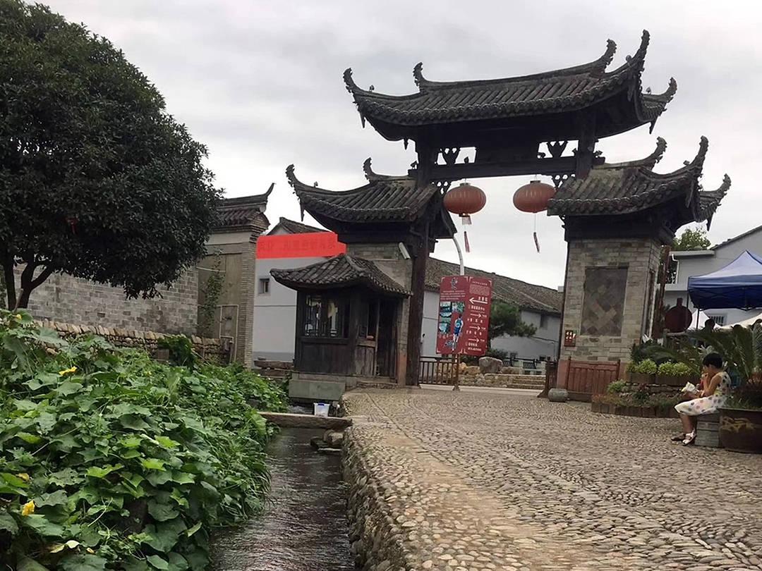 为什么现在翻拍的电视剧没原版的好看?